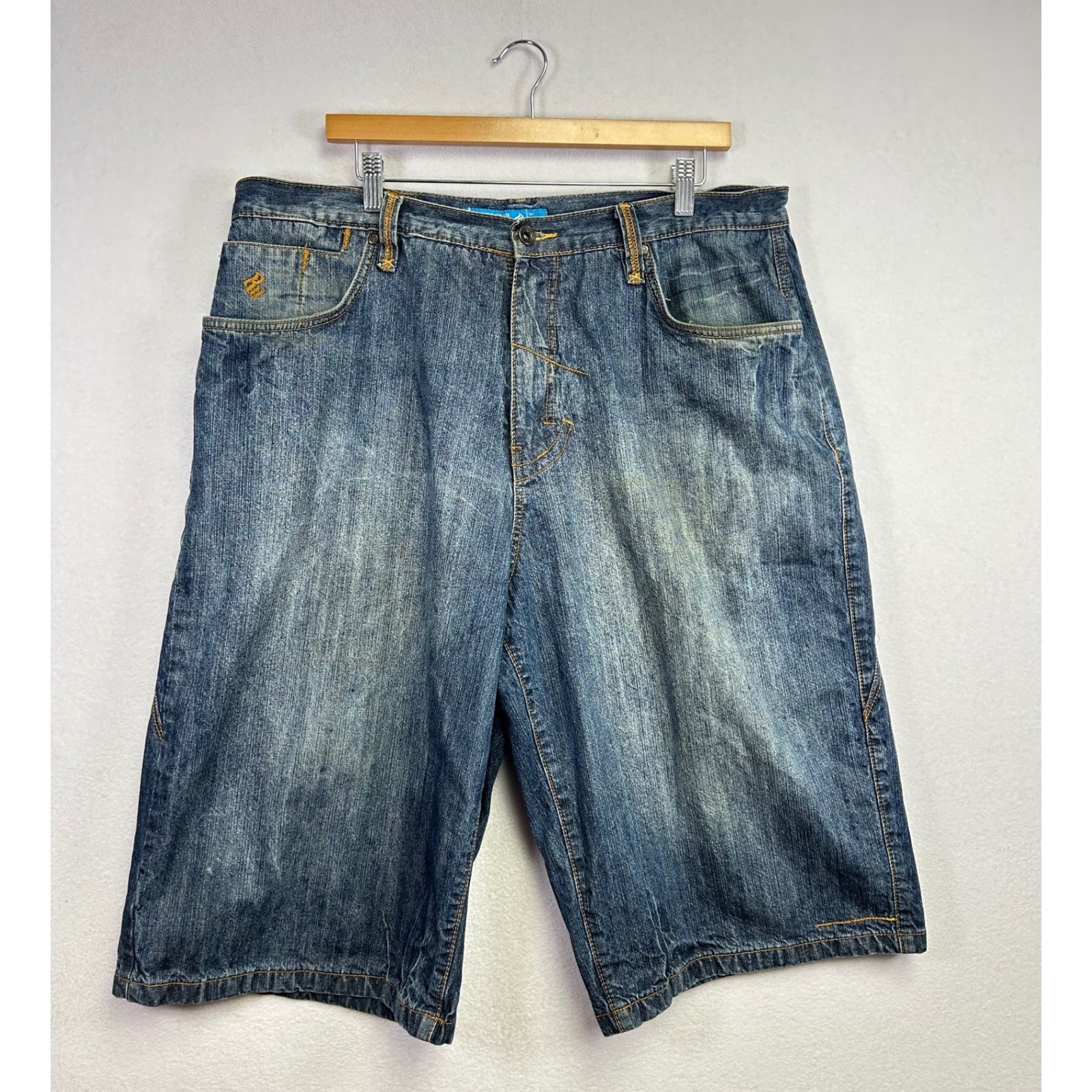 Rocawear Denim Shorts Mens Size 40 Blue Distressed Loose Fit Baggy